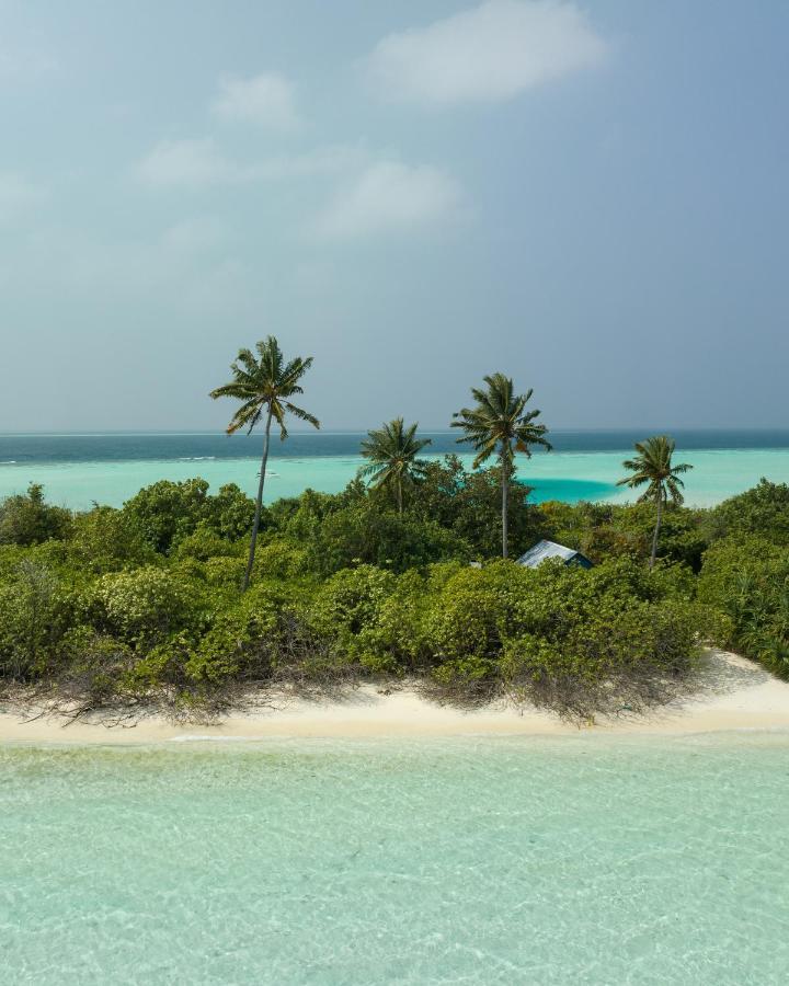 Ocean Lilly Inn Hangnaameedhoo エクステリア 写真